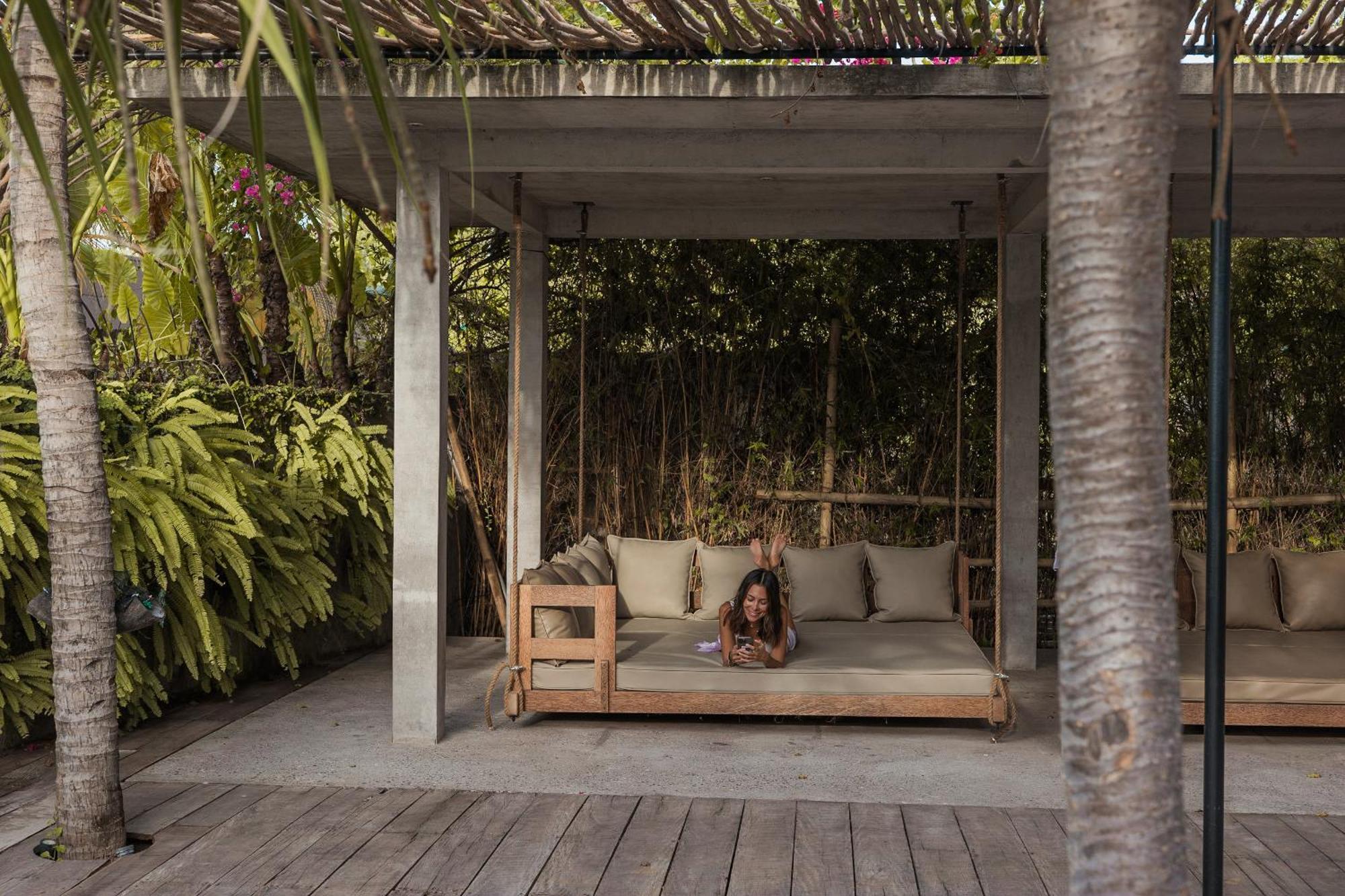 Mangroove Bay Boutique Hostel Banyuwedang Exterior foto